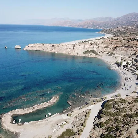 Vangelis-triopetra Holiday home
